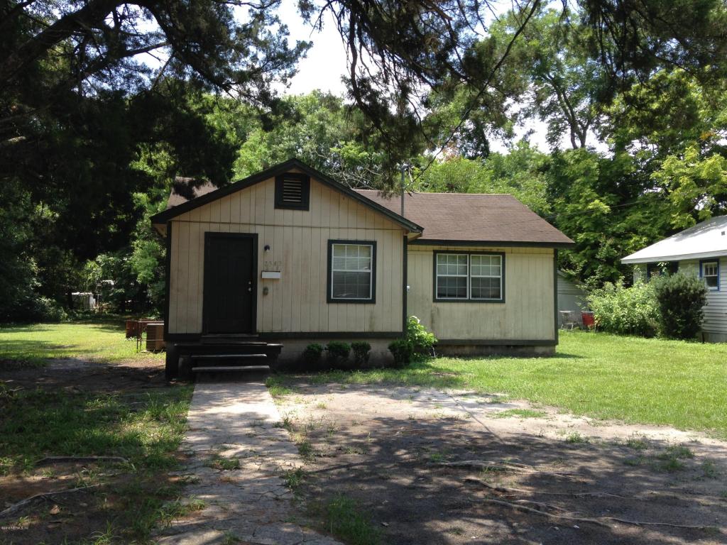 2582 BROADWAY AVE, Jacksonville, FL 32254