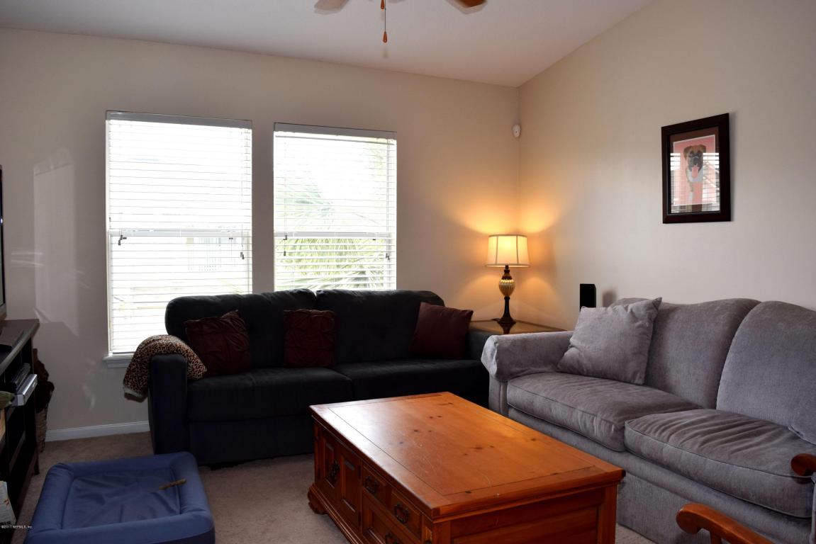 7067 DEER LODGE CIR, Jacksonville, FL 32256
