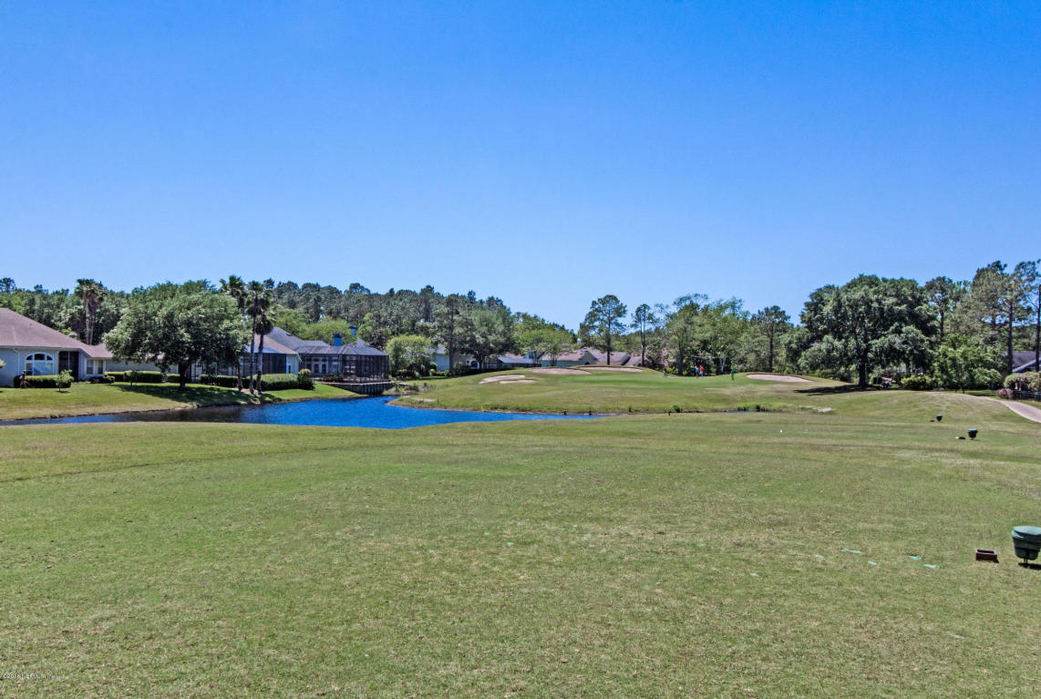 10085 CHESTER LAKE RD East, Jacksonville, FL 32256
