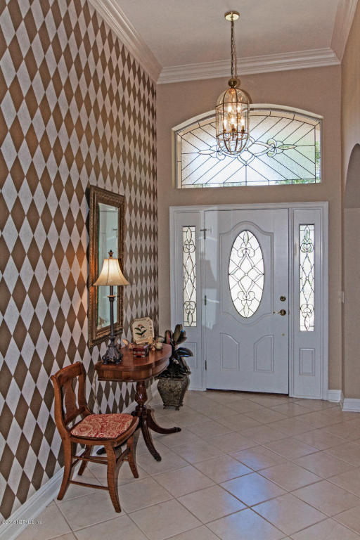 10085 CHESTER LAKE RD East, Jacksonville, FL 32256