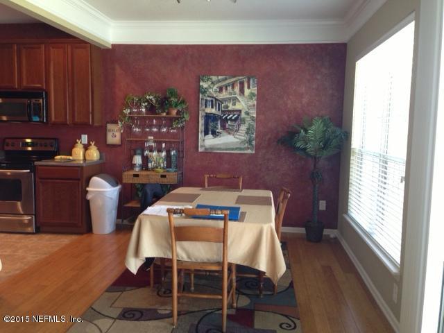 11040 CASTLEMAIN CIR East, Jacksonville, FL 32256