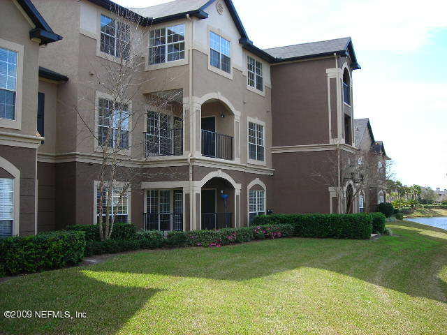 10961 BURNT MILL RD, Jacksonville, FL 32256