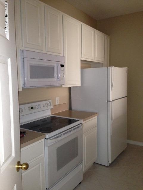 10550 BAYMEADOWS RD, Jacksonville, FL 32256