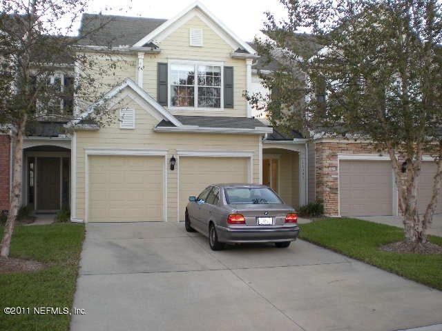 11234 CASTLEMAIN CIR North, Jacksonville, FL 32256