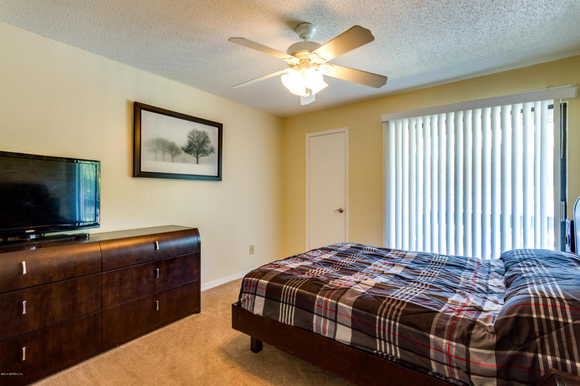 10200 BELLE RIVE BLVD, Jacksonville, FL 32256
