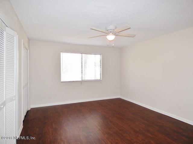 4311 WINDERGATE DR, Jacksonville, FL 32257