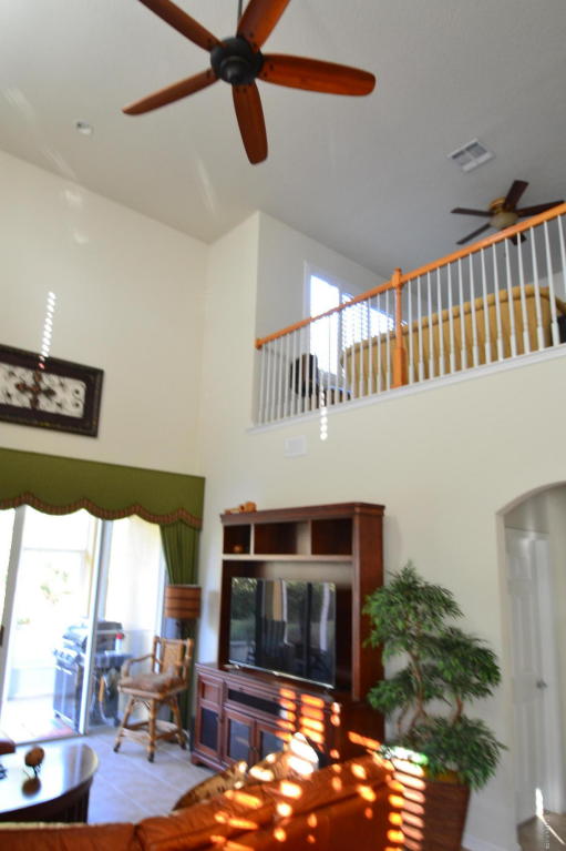 5915 TAVERNIER ST, Jacksonville, FL 32258