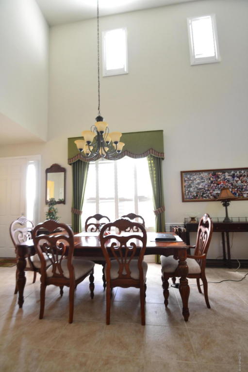 5915 TAVERNIER ST, Jacksonville, FL 32258