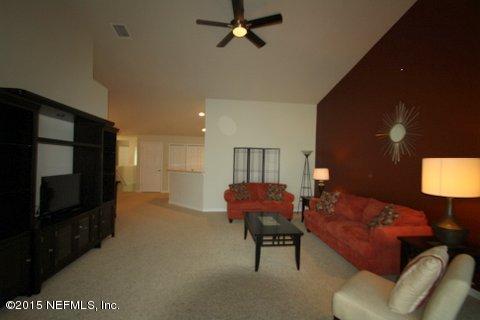 6609 WHITE BLOSSOM CT, Jacksonville, FL 32258