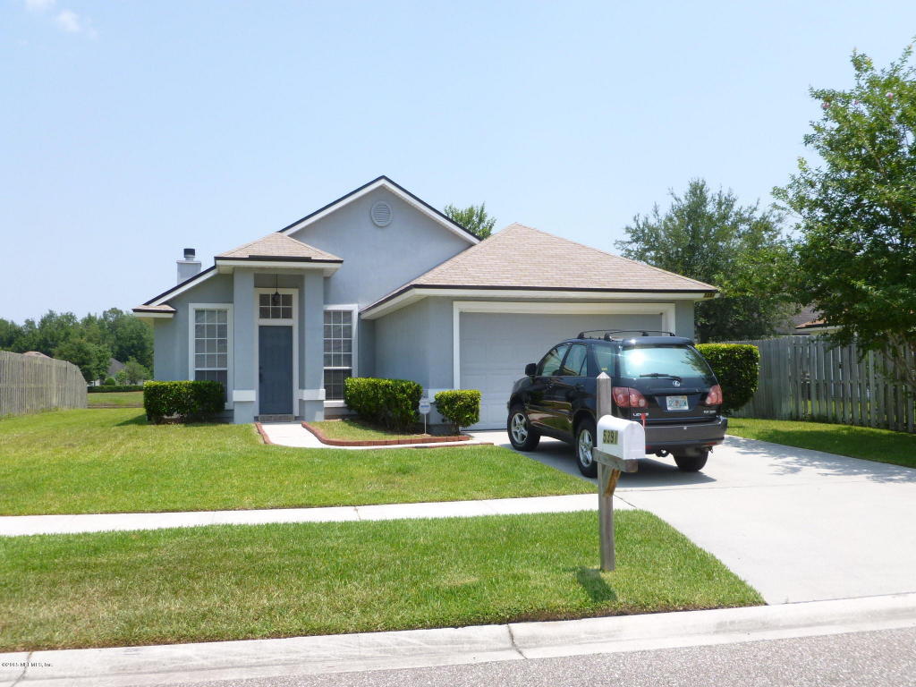 5391 HIDDEN GARDENS DR, Jacksonville, FL 32258