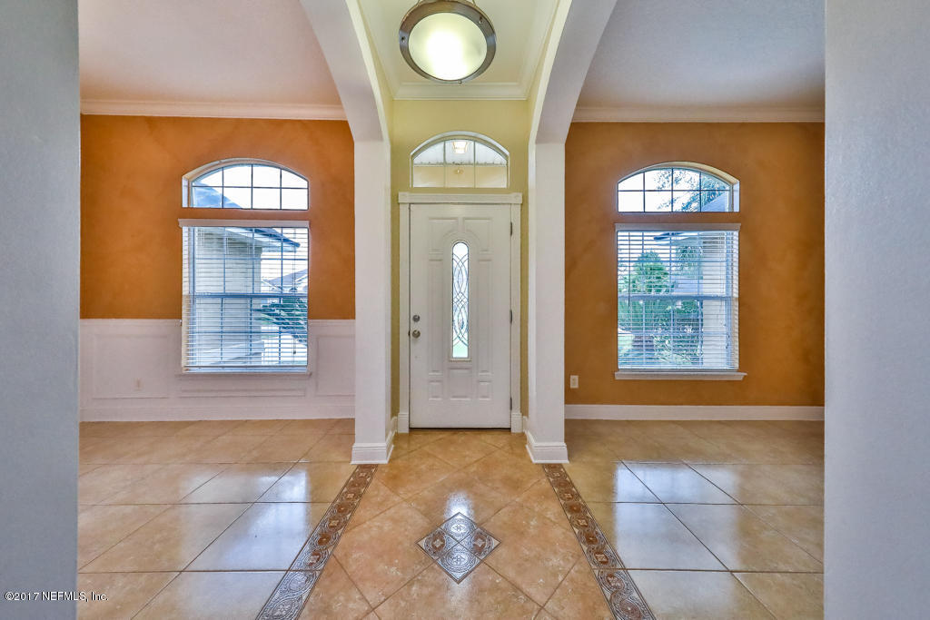 163 ELMWOOD DR, St Johns, FL 32259