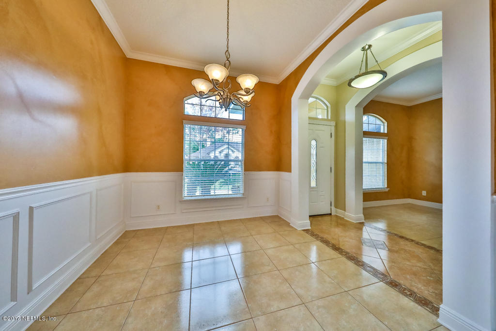 163 ELMWOOD DR, St Johns, FL 32259