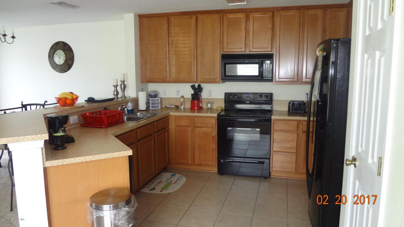 811 BLACK CHERRY DR South, St Johns, FL 32259