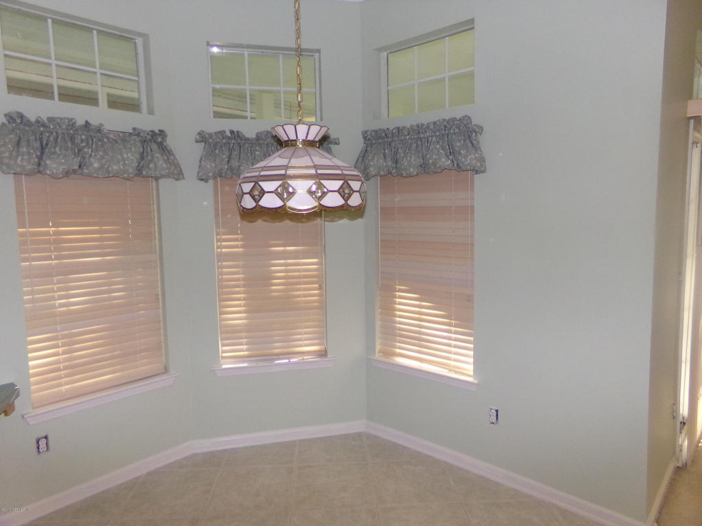 829 PUTTERS GREEN WAY North, St Johns, FL 32259