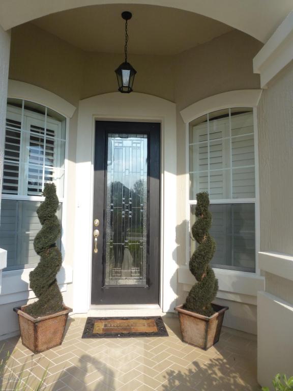 900Alameda Ln, St Johns, FL 32259