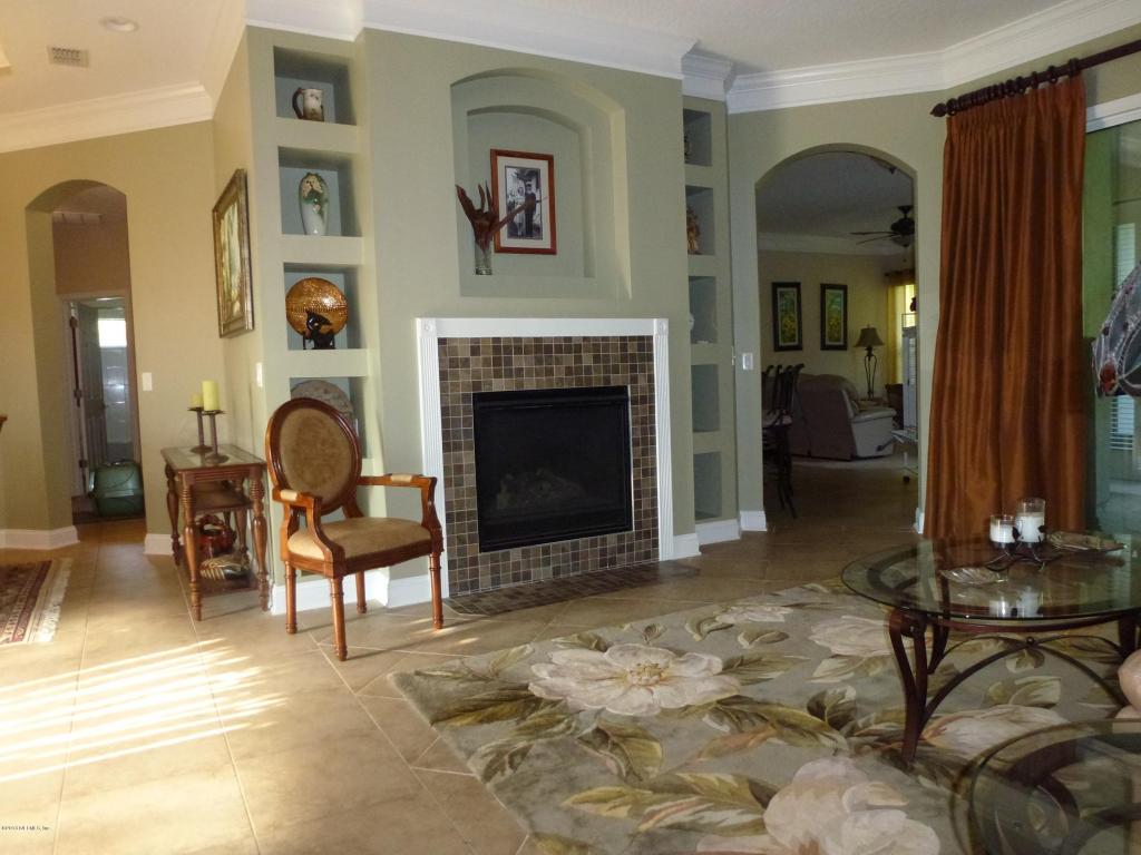 900Alameda Ln, St Johns, FL 32259