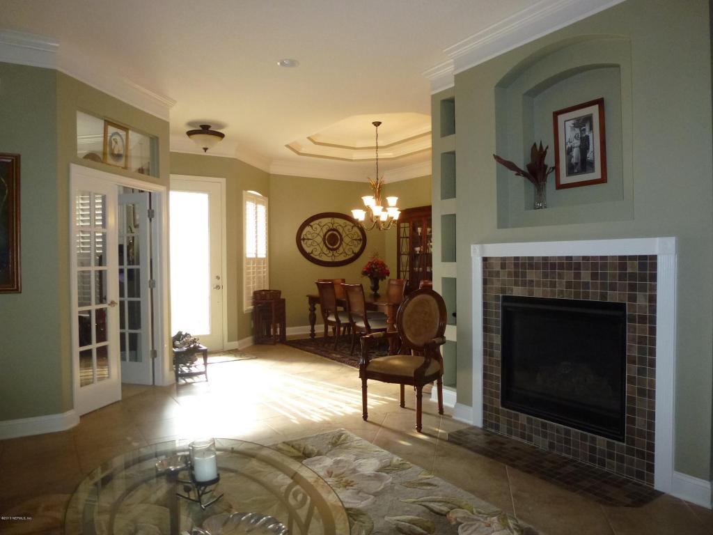 900Alameda Ln, St Johns, FL 32259