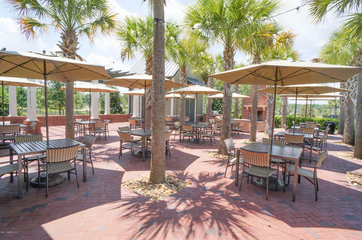 252 RAMBLING WATER RUN, St Johns, FL 32259