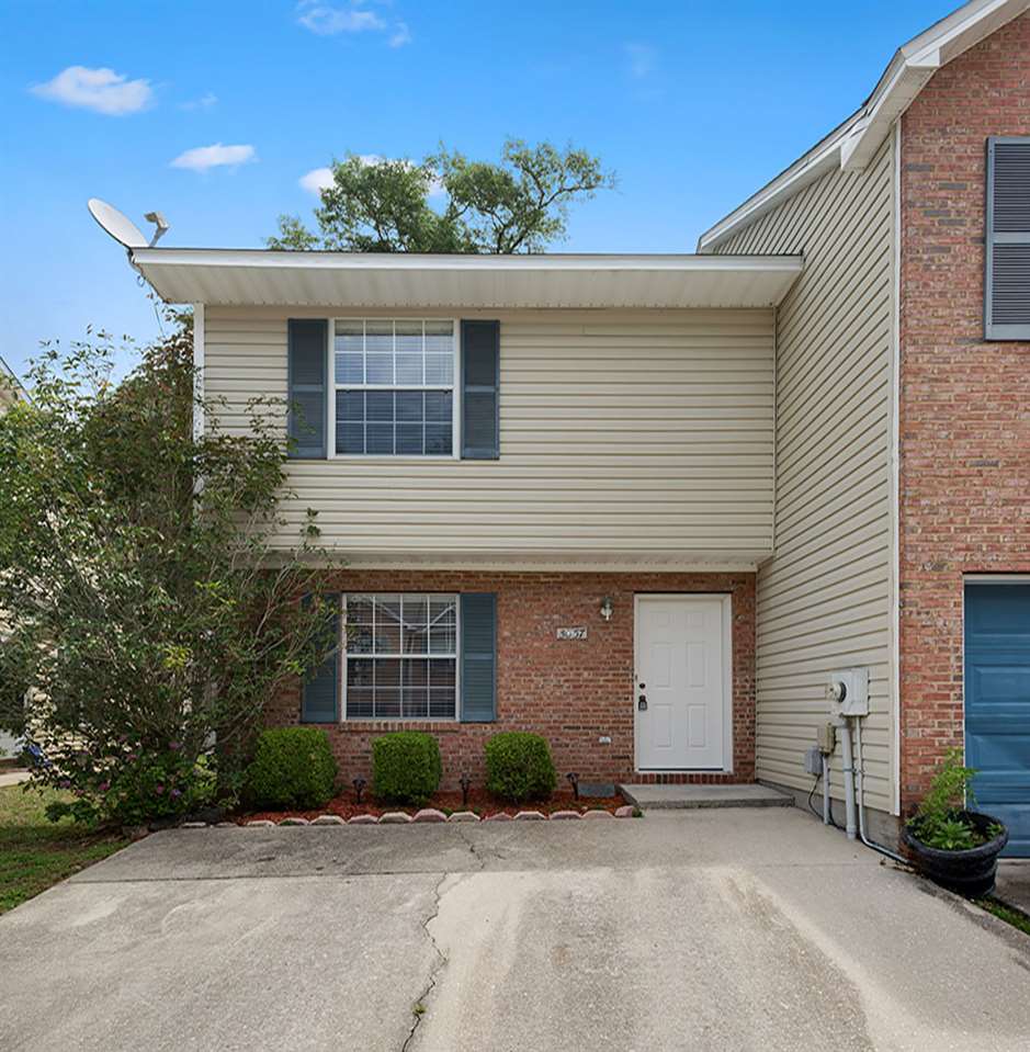 3057 Camelliawood Circle E, Tallahassee, FL 32301