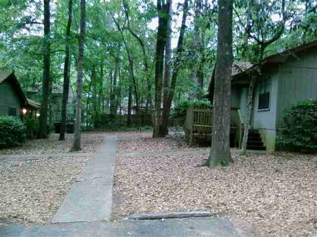 3369 TRAFALGAR SQ, Tallahassee, FL 32301