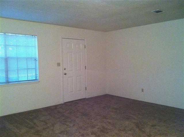 3369 TRAFALGAR SQ, Tallahassee, FL 32301
