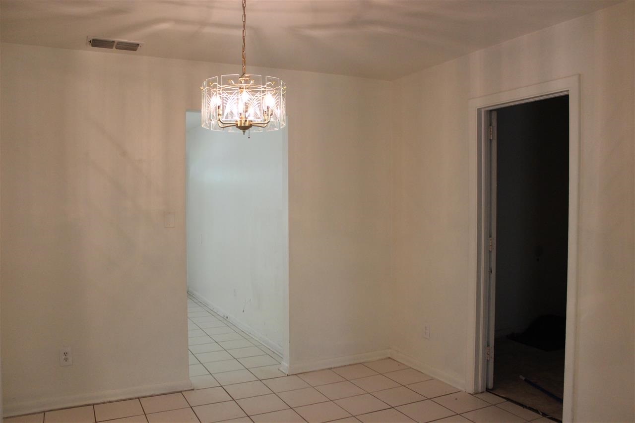 704 Kendall, Tallahassee, FL 32301