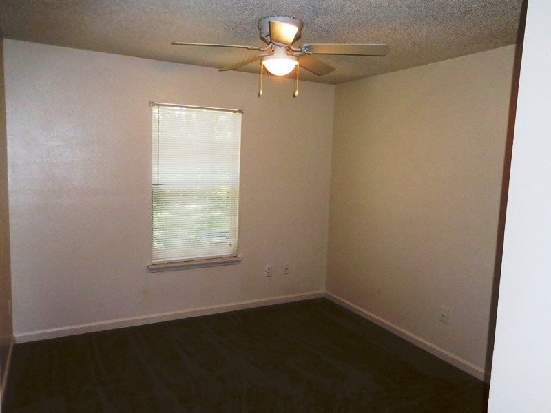 3009 Pontiac, Tallahassee, FL 32301