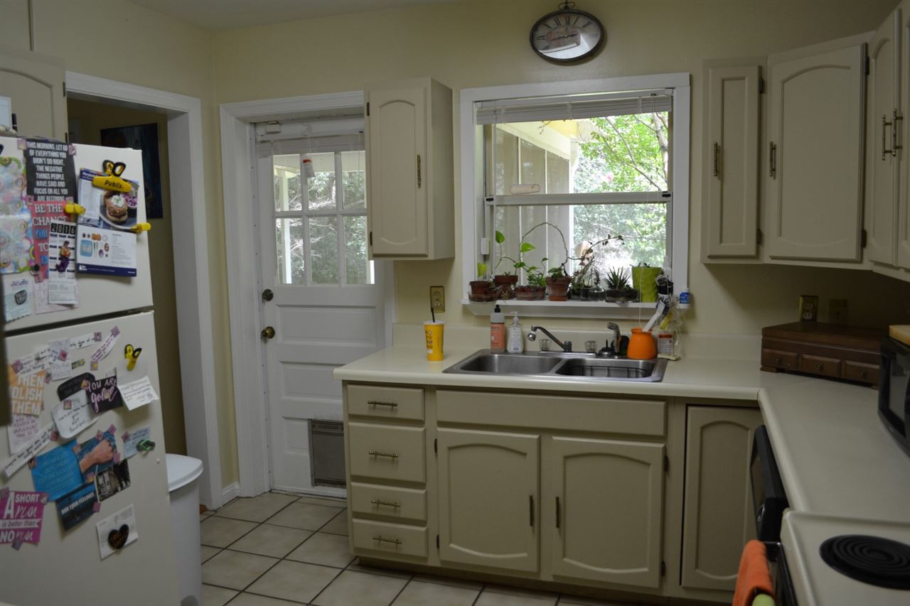 2013 ATAPHA NENE, Tallahassee, FL 32301