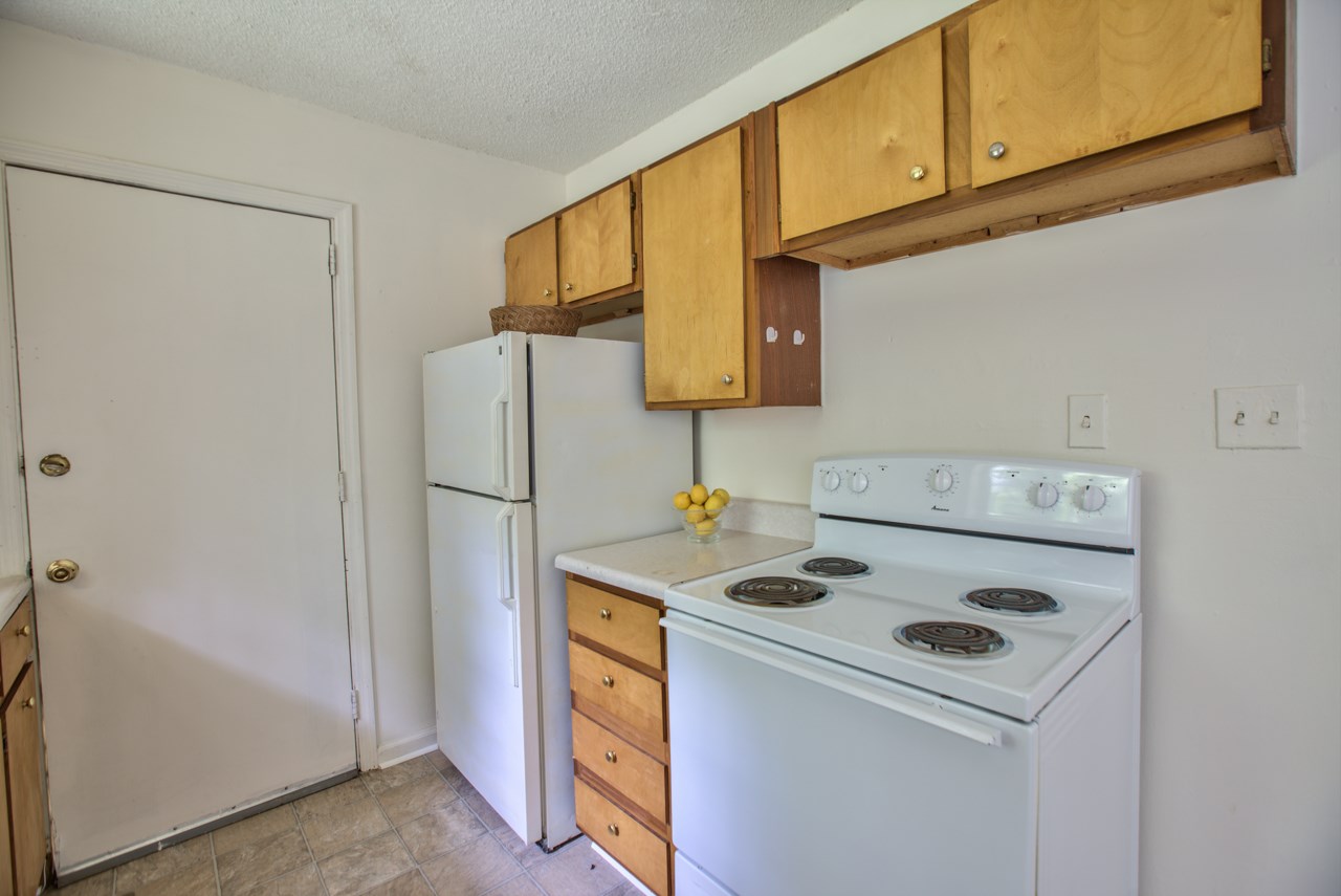 2410 Pontiac, Tallahassee, FL 32301