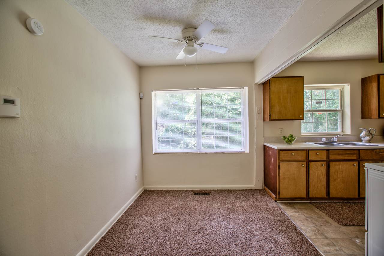 2410 Pontiac, Tallahassee, FL 32301