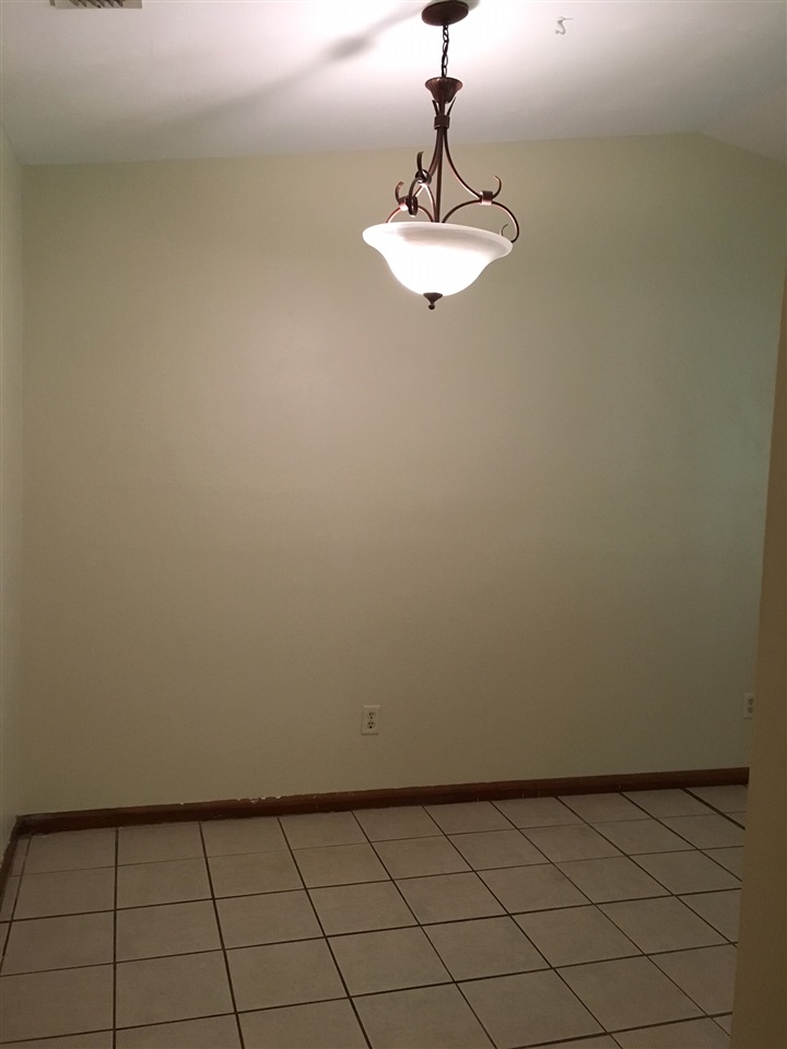 162 Whetherbine Way W, Tallahassee, FL 32301