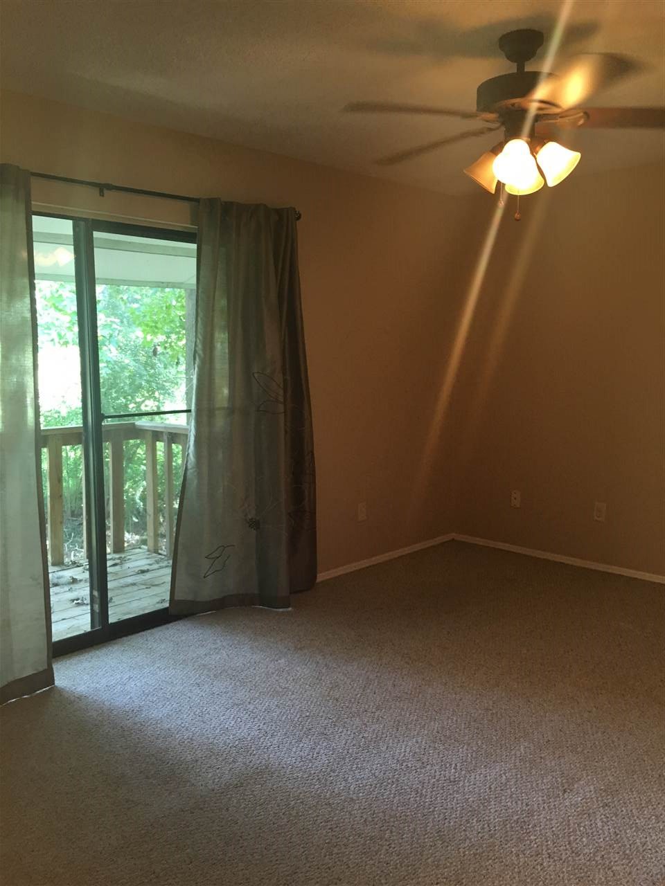 1590 THREE LANTERN LN, Tallahassee, FL 32301