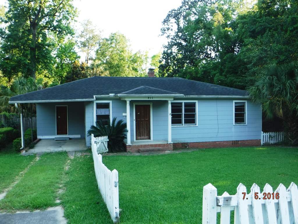 811 Delores, Tallahassee, FL 32301