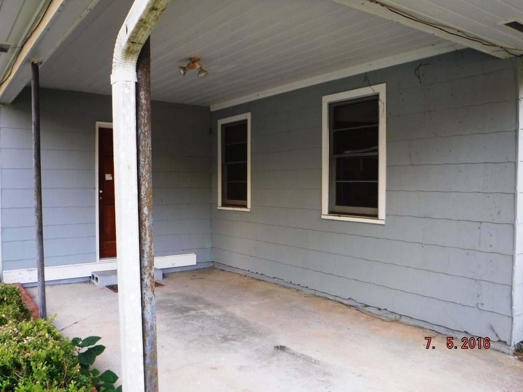 811 Delores, Tallahassee, FL 32301