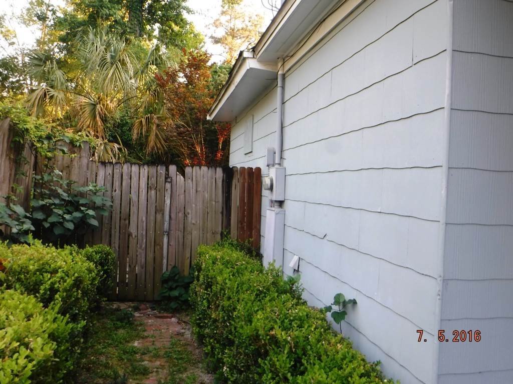 811 Delores, Tallahassee, FL 32301