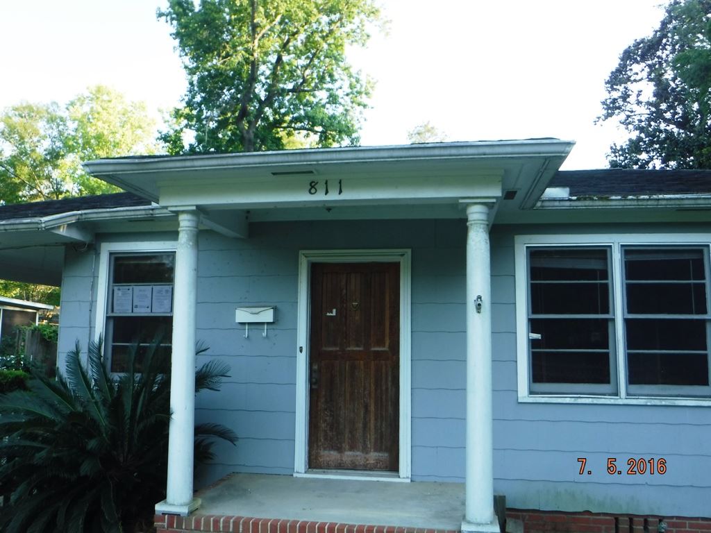 811 Delores, Tallahassee, FL 32301