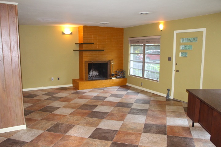 2208 Pontiac, Tallahassee, FL 32301