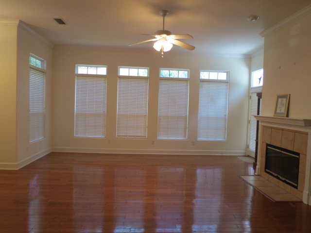 1139 ALBRITTON DR, Tallahassee, FL 32301