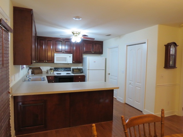 1139 ALBRITTON DR, Tallahassee, FL 32301
