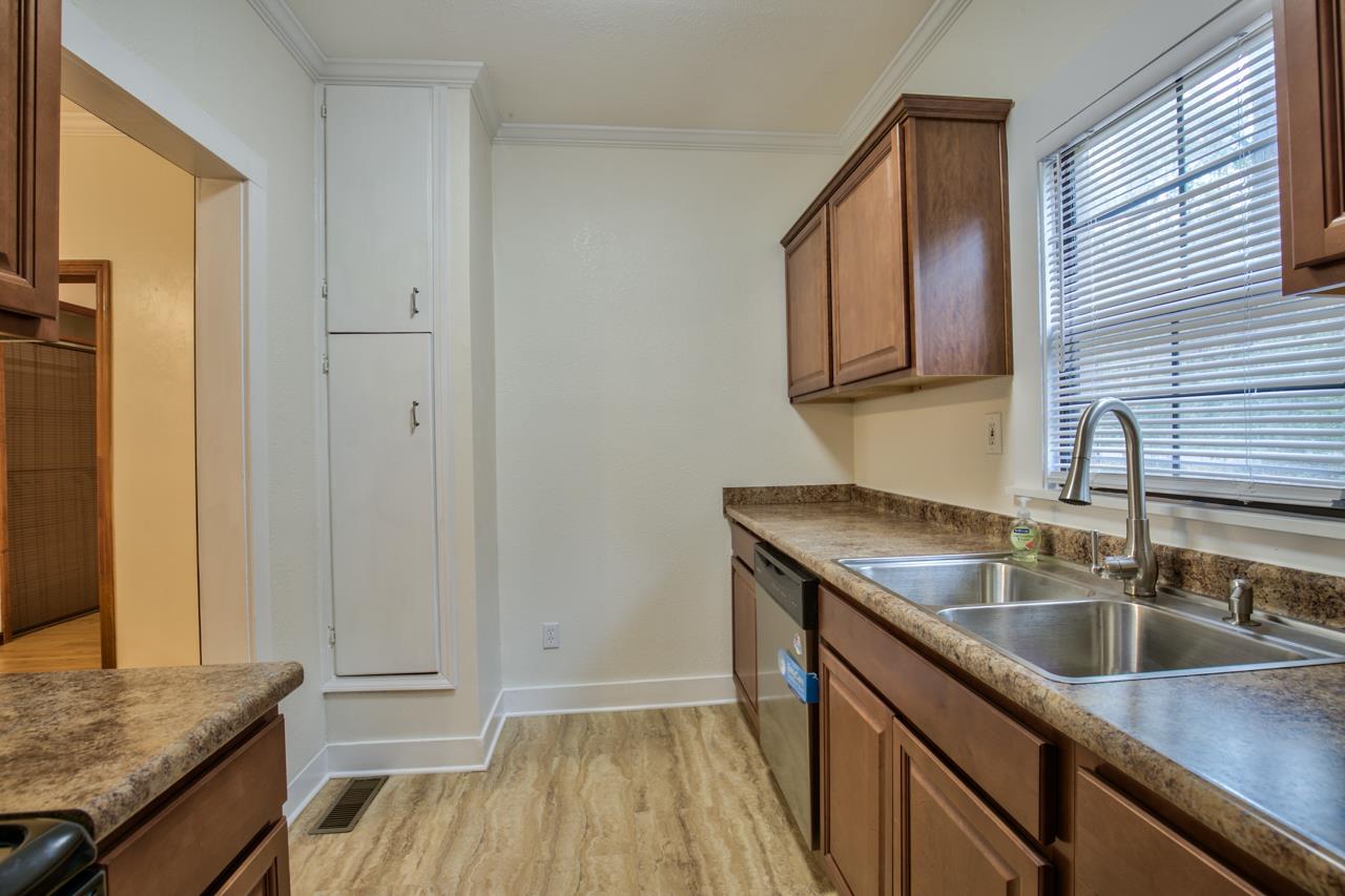 3209 Livingston, Tallahassee, FL 32303