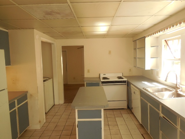1216 N Mlk Jr, Tallahassee, FL 32303