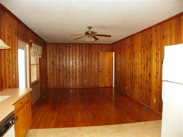 1422 W THARPE ST, Tallahassee, FL 32303