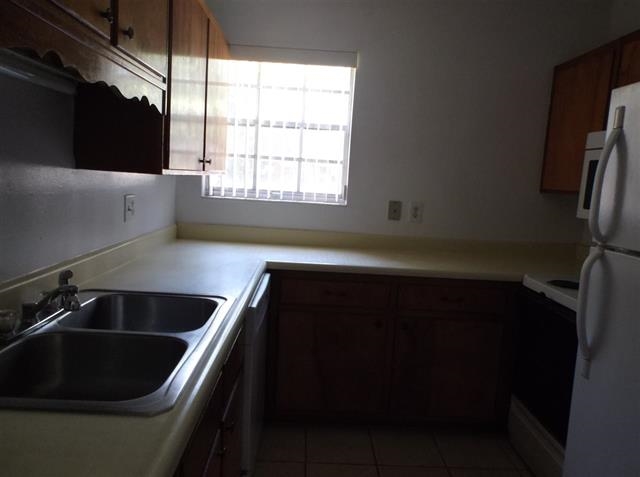 616 NW Mary Beth, Tallahassee, FL 32303