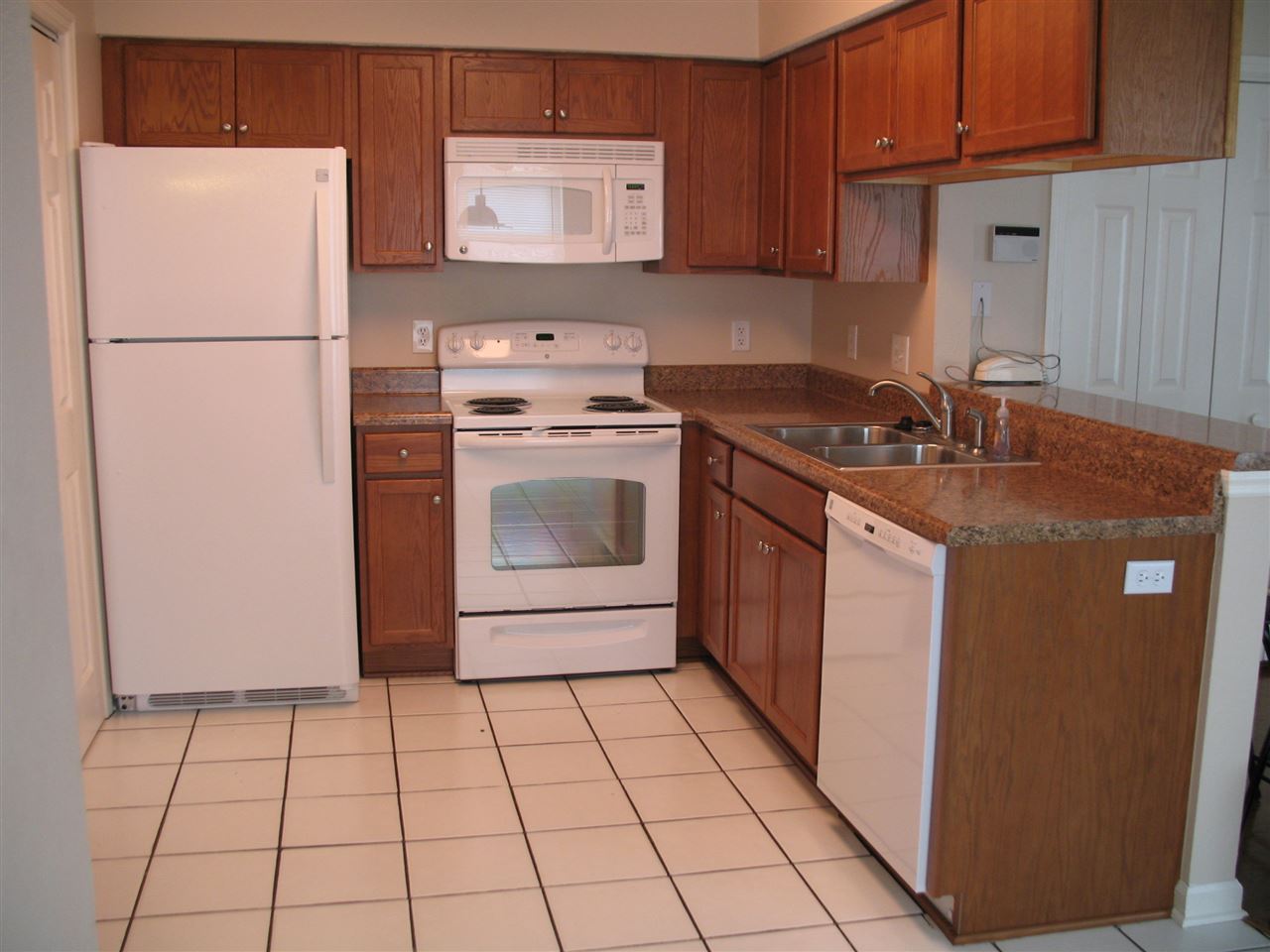 2514 NUGGET LN, Tallahassee, FL 32303