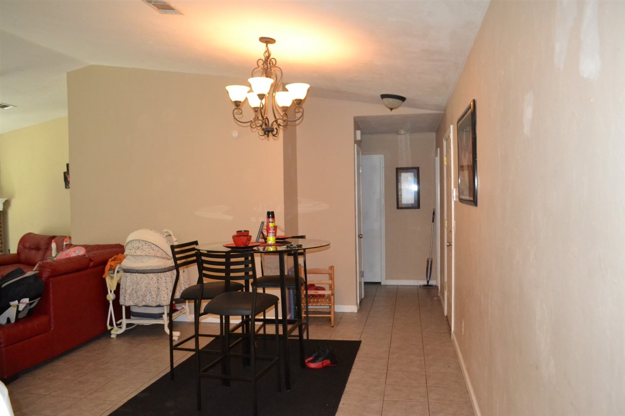 5433 GROVE VALLEY RD, Tallahassee, FL 32303