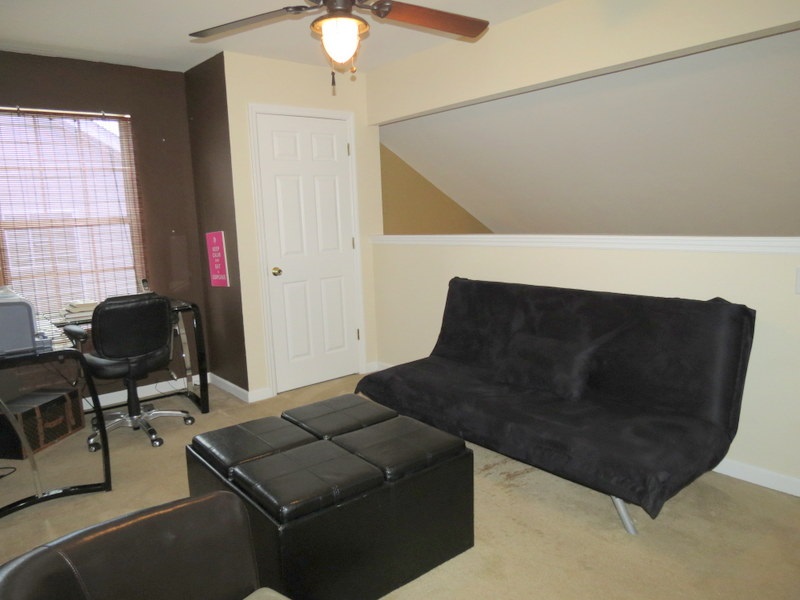 2738 W Tharpe, Tallahassee, FL 32303