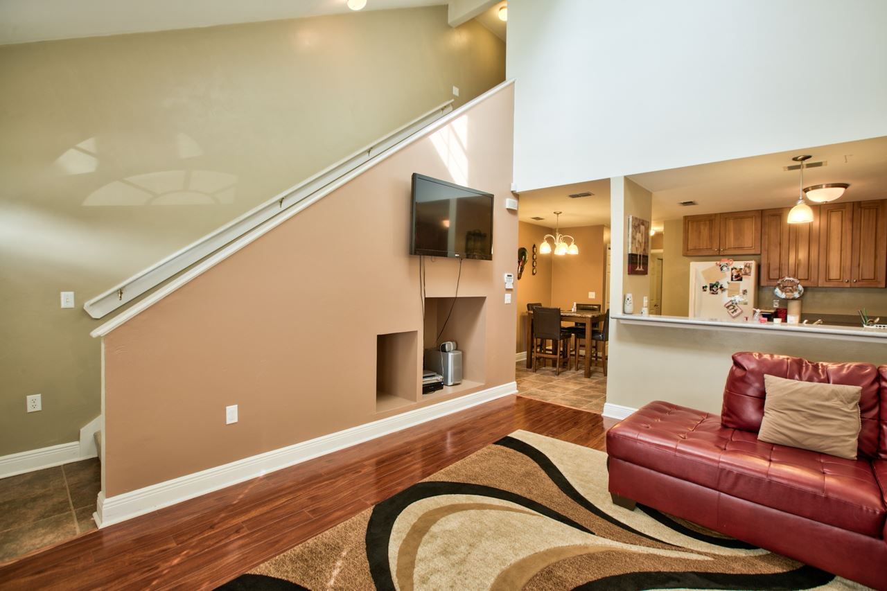 3249 SAWTOOTH, Tallahassee, FL 32303
