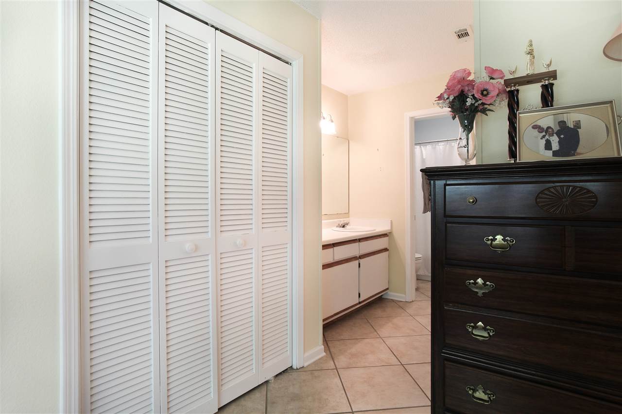 3565 Fred George, Tallahassee, FL 32303