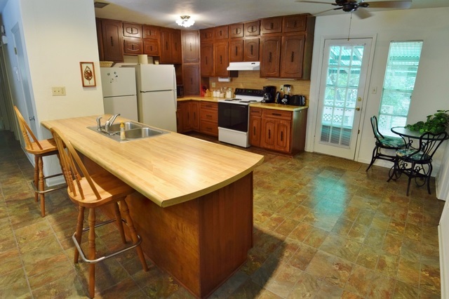 2142 Harriet, Tallahassee, FL 32303