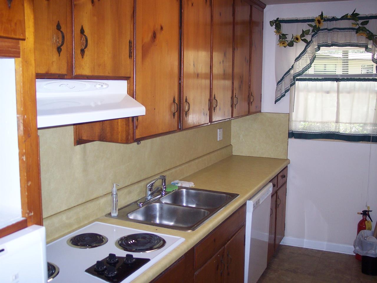 1400 W Tharpe, Tallahassee, FL 32303